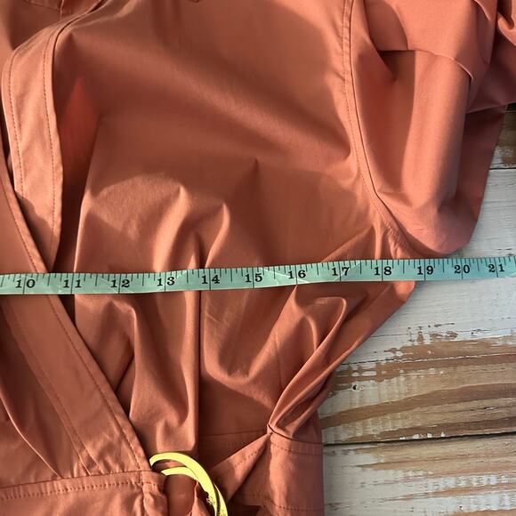 Lauren Ralph Lauren Stretch-Cotton Blend Wrap
Shirtdress Size 10 - Picture 9 of 12